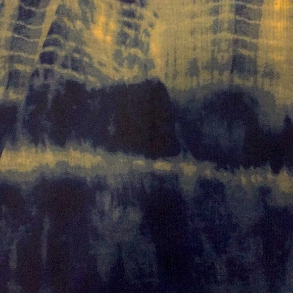 NWOT blue tie dye racerback tank top - Picture 3 of 7